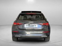 Usado Audi A3 Advanced Plus 204 CV (150 kW) 2021 Gris / plata Berlina