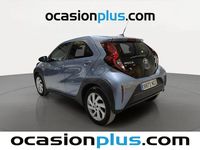 Usado Toyota Aygo X Play 72 CV (52 kW) 2025 Gris SUV