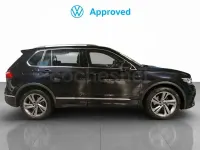 Usado VW Tiguan R-line 150 CV (110 kW) 2021 Negro SUV