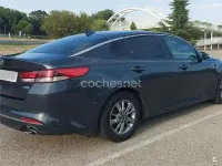 Usado Kia Optima 141 CV (103 kW) 2016 Gris / plata Berlina