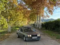 Usado BMW 320 Cabriolet 129 CV (94 kW) 1987 Gris / plata Descapotable