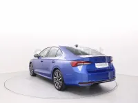 Usado Skoda Octavia SportLine 150 CV (110 kW) 2026 Azul Berlina
