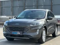 Usado Ford Kuga Titanium 150 CV (110 kW) 2022 Gris SUV