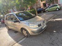 Usado Renault Scénic II Dynamique 110 CV (80 kW) 2006 Beige Monovolumen