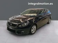 Usado Peugeot 308 SW Style 130 CV (95 kW) 2019 Negro Familiar