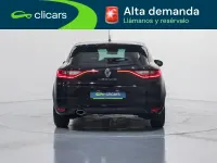 Usado Renault Mégane Zen 140 CV (102 kW) 2019 Negro Berlina