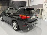 Usado BMW X1 Comfort Edition 150 CV (110 kW) 2021 Negro SUV
