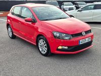 Usado VW Polo Advance 75 CV (55 kW) 2017 Rojo Berlina
