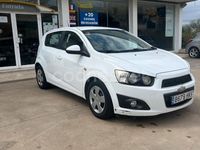 Usado Chevrolet Aveo LS 84 CV (61 kW) 2011 Blanco Berlina