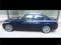 Usado BMW 318 143 CV (105 kW) 2015 Azul Berlina