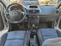 Usado Renault Clio II Authentique 86 CV (63 kW) 2007 Blanco Utilitario