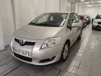 Usado Toyota Auris 90 CV (66 kW) 2009 Beige Utilitario