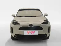 Usado Toyota Yaris Hybrid Active 116 CV (85 kW) 2022 Blanco Familiar