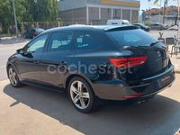 Usado Seat Leon FR 150 CV (110 kW) 2020 Negro Familiar