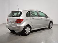 Usado Mercedes B170 117 CV (86 kW) 2005 Gris Monovolumen