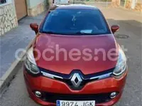 Usado Renault Clio IV Authentique 75 CV (55 kW) 2015 Rojo Berlina