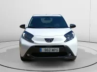 Usado Toyota Aygo X Play 72 CV (52 kW) 2024 Blanco SUV