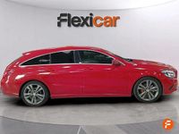 Usado Mercedes CLA200 Shooting Brake 136 CV (100 kW) 2017 Rojo Familiar