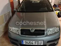 Usado Skoda Fabia Comfort 75 CV (55 kW) 2006 Gris / plata Berlina