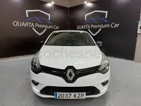 Usado Renault Clio IV Business 75 CV (55 kW) 2019 Blanco Berlina