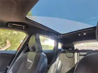 Usado Volvo V40 R-Design 115 CV (84 kW) 2013 Rojo Berlina