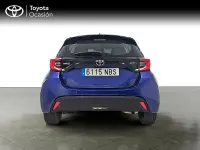 Usado Toyota Yaris Active 116 CV (85 kW) 2025 Azul Utilitario