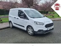 Usado Ford Tourneo Courier Titanium 100 CV (73 kW) 2019 Blanco Monovolumen