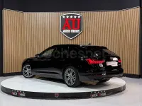 Usado Audi A6 204 CV (150 kW) 2022 Negro Familiar