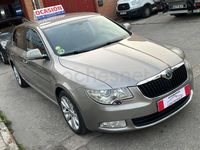 Usado Skoda Superb Ambition 140 CV (102 kW) 2013 Beige Berlina