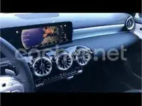 Usado Mercedes A180 116 CV (85 kW) 2021 Negro Berlina