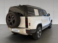 Używany Land Rover Defender S 249 KM (183 kW) 2024 Biały SUV