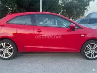 Usado Seat Ibiza SC Sport 105 CV (77 kW) 2008 Rojo Utilitario