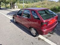 Usado Citroën ZX Tonic 92 CV (67 kW) 1996 Granate Berlina