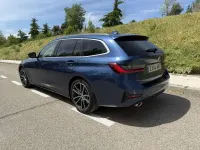 Usado BMW 330e Comfort Edition 292 CV (214 kW) 2022 Azul Familiar