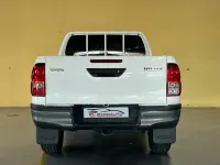 Usado Toyota HiLux 150 CV (110 kW) 2021 Blanco Pickup/Camioneta