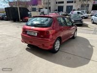 Usado Peugeot 206 2004 Rojo Berlina