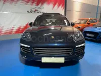 Usado Porsche Cayenne S E-Hybrid 416 CV (305 kW) 2015 Azul SUV