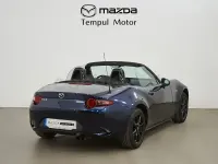 Usado Mazda MX5 132 CV (97 kW) 2022 Azul Descapotable