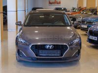 Usado Hyundai i30 Style 136 CV (100 kW) 2019 Gris / plata Berlina