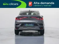 Usado Renault Arkana Intens 145 CV (106 kW) 2021 Gris / plata SUV