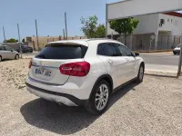 Usado Mercedes GLA200 Urban 136 CV (100 kW) 2016 Blanco SUV