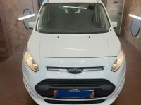 Usado Ford Tourneo Connect Titanium 120 CV (88 kW) 2016 Blanco Monovolumen