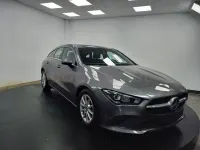 Usado Mercedes CLA200 Shooting Brake 150 CV (110 kW) 2021 Gris / plata Familiar