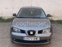 Usado Seat Ibiza 100 CV (73 kW) 2002 Gris / plata Berlina