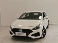 Usado Hyundai i30 101 CV (74 kW) 2024 Blanco Utilitario