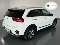 Usado Kia Niro 141 CV (103 kW) 2021 Blanco SUV