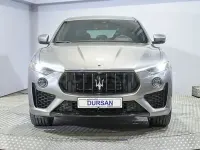 Usado Maserati Levante 430 CV (316 kW) 2022 Gris / plata SUV
