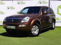 Usado SsangYong Rexton 120 CV (88 kW) 2004 Marrón SUV