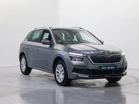 Usado Skoda Kamiq Selection 115 CV (84 kW) 2023 Gris SUV