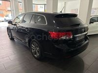 Usado Toyota Avensis Executive 150 CV (110 kW) 2015 Negro Familiar